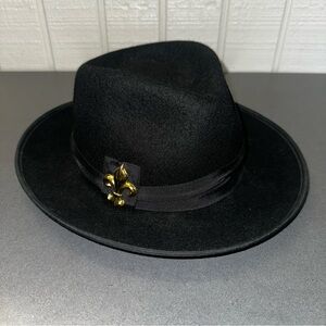 Street Smart Betmar Women’s Black Fedora Hat with Gold Fleur-de-lis MADE IN USA